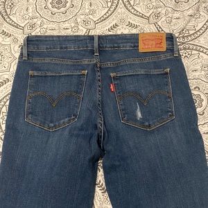Levi’s 711